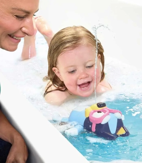Juguete flotante con fuente de agua
