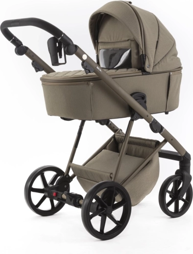 Confort en cualquier clima: ventilación, visera solar y colchón