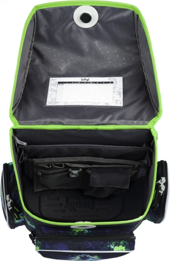 Organización interior inteligente y bolsillos para botella