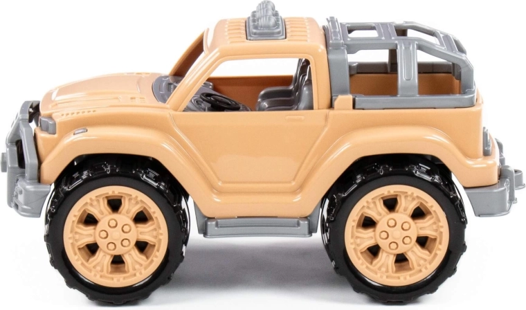 Ruedas grandes off-road para un terreno de juego