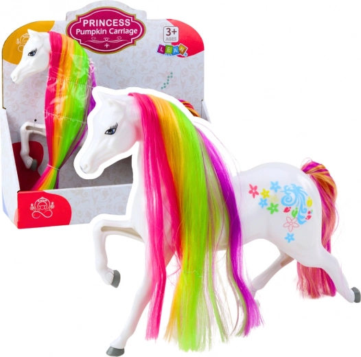 Caballo de cuento blanco con melena arcoíris