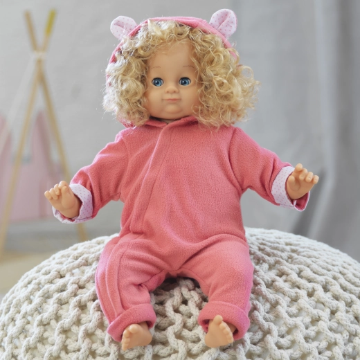 Capucha con orejitas y detalles adorables