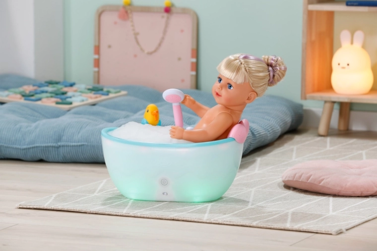 También adecuada para jugar en el agua