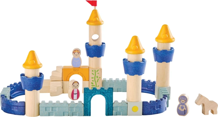 Juego imaginativo con figuritas