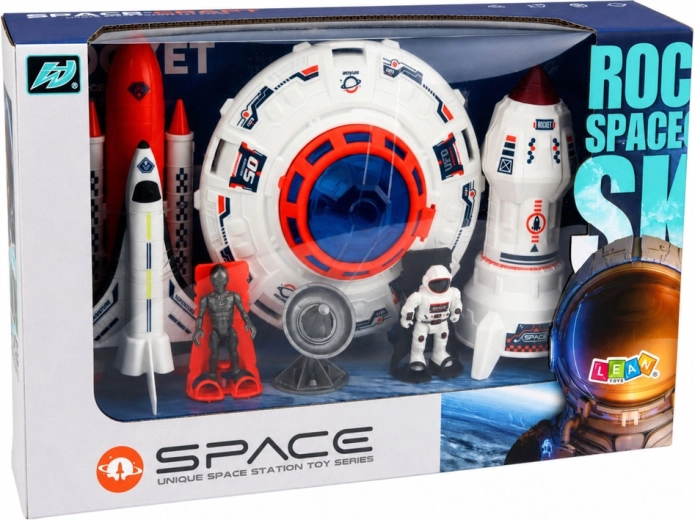 Base espacial con tripulación y comunicación