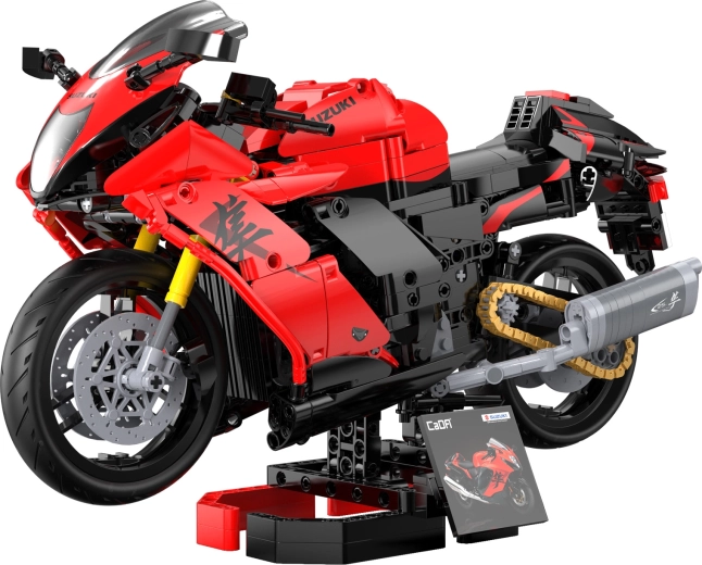 Mecánica realista y pistones móviles