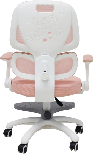 Altura del asiento y reposapiés ajustables