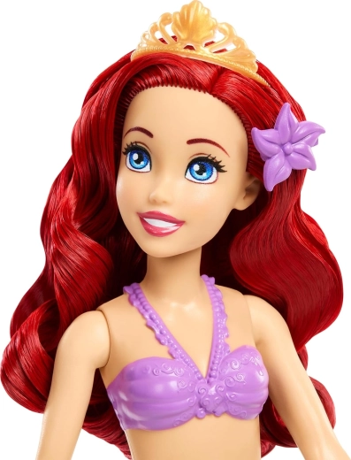 Ariel con detalles característicos y cabello precioso
