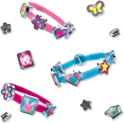 3 pulseras de colores y 18 colgantes para combinar