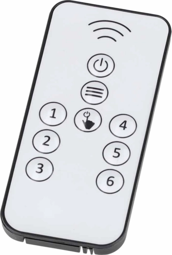 Control remoto y botones de control claros
