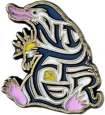 Insignia Pin de Hrabák