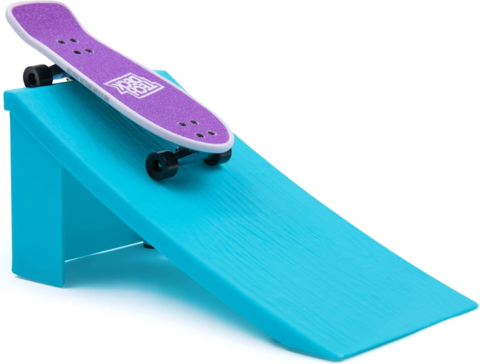 Rampa neón para practicar trucos