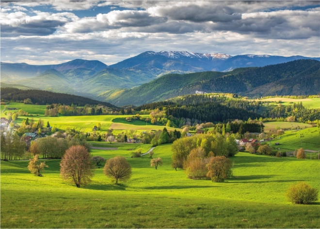 Puzle Primavera sobre Povrazník (3000 piezas)