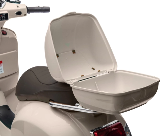 Maletero trasero para objetos pequeños (abrible)