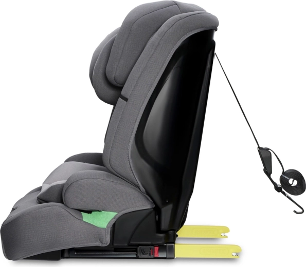 Instalación fácil y segura ISOFIX + TOP TETHER