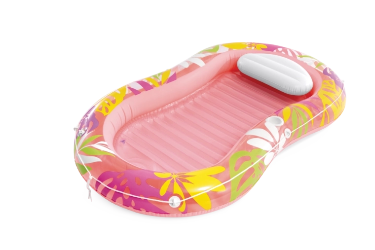 Diseño tropical y detalles prácticos