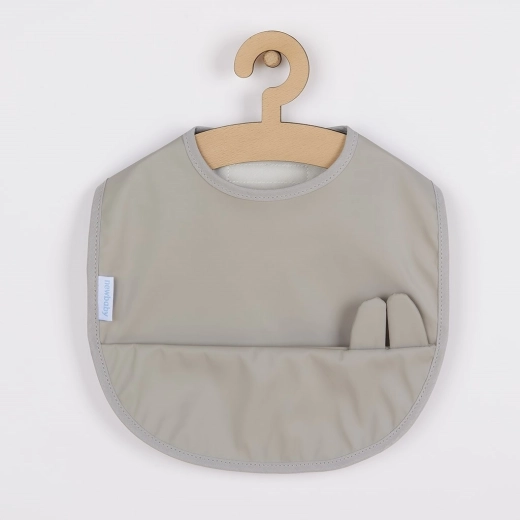 Babero lavable NEW BABY 34 × 25 cm gris