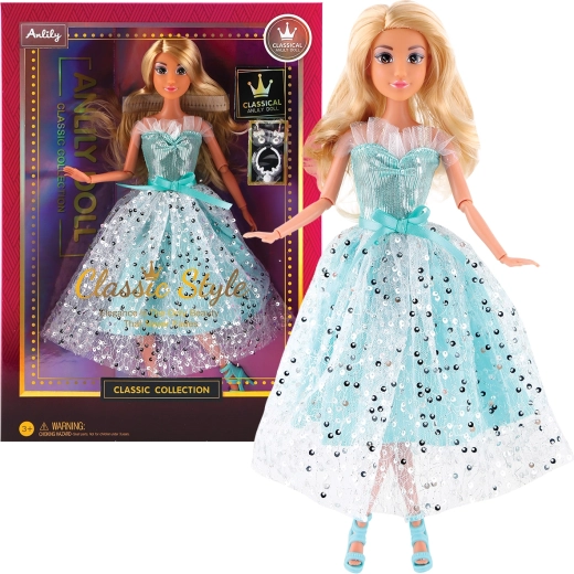Muñeca de moda con vestido largo de gala azul claro