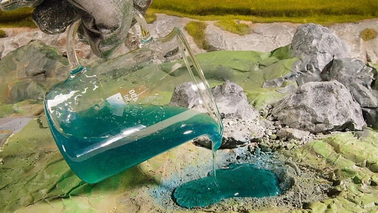 Agua de aspecto natural con Water-Drops