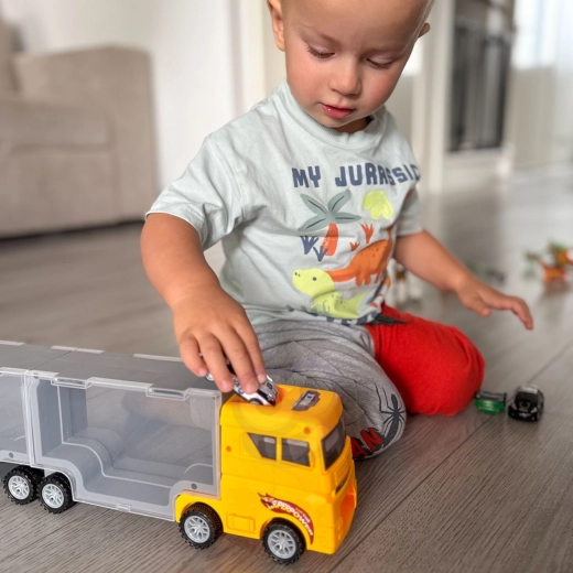Lanzador de coches lleno de acción