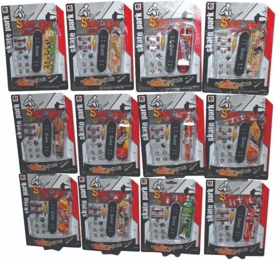 Skatepark de fingerboard con accesorios – varias variantes