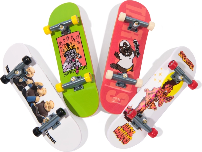 4 tablas con gráfica SK8MAFIA