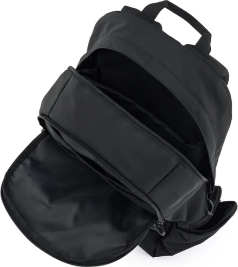 Bolsillo para portátil y organización clara
