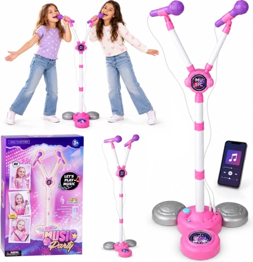Set de karaoke infantil con dos micrófonos en un soporte ajustable
