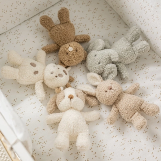 Suave material teddy para una sensación de seguridad