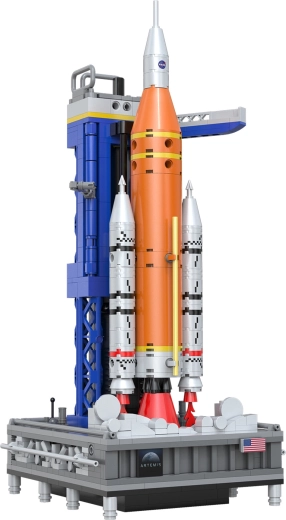 Base expositora con detalles estructurales