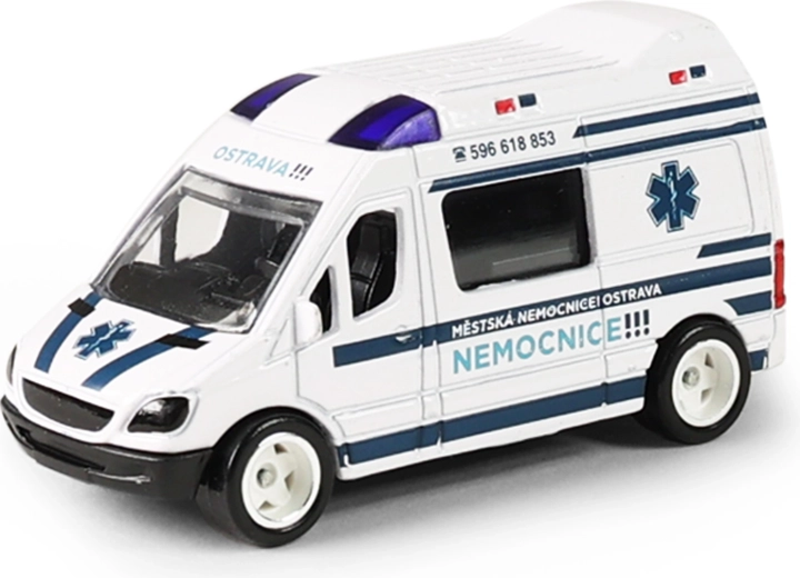 Ambulancia metálica del Hospital Municipal de Ostrava en una caja de plástico