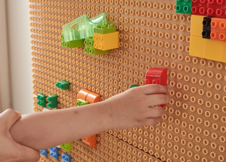 Encaje rápido en la pared STEM