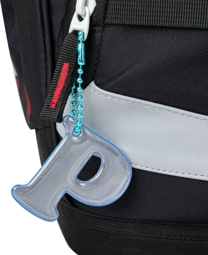 Fácil de enganchar a la mochila, la cremallera y las llaves
