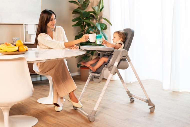 Fácil de mover, guardar y con tapizado sostenible