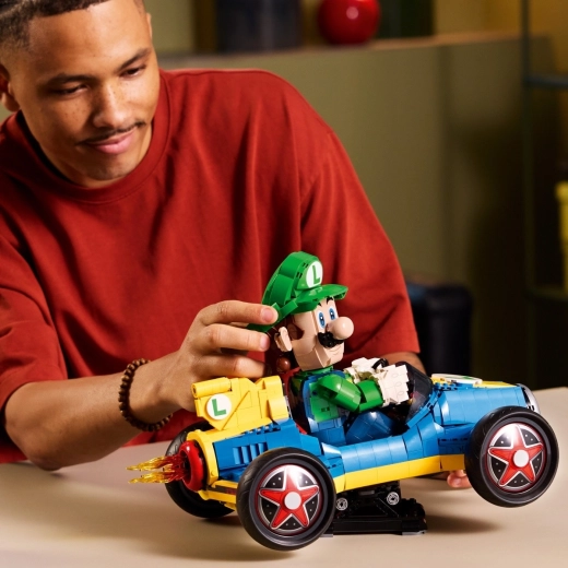 Construcción envolvente con soporte de LEGO Builder