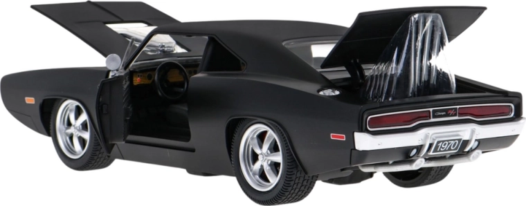 Fiel recreación de la leyenda DODGE Charger R/T