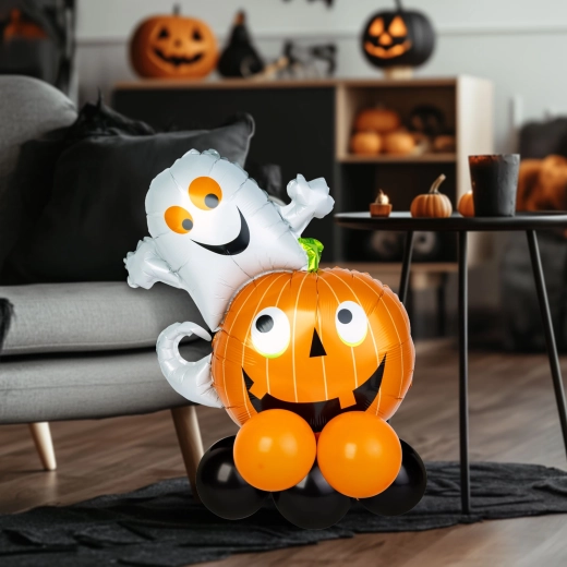 Decoración de Halloween con globos en forma de calabaza