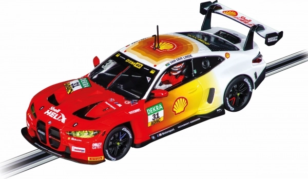 Coche de carreras Carrera Evolution BMW M4 GT3 a escala 1:32