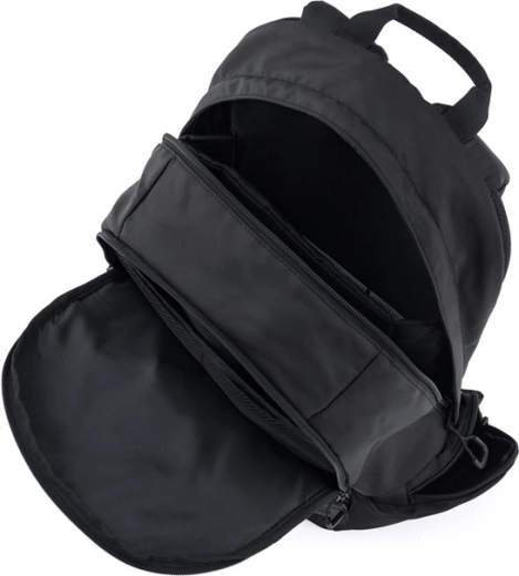 Organización de tres compartimentos y bolsillo para portátil