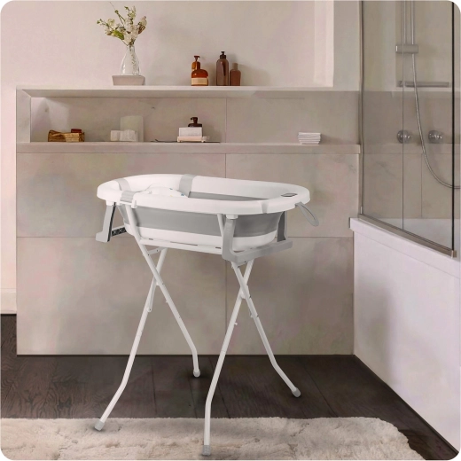 Soporte plegable para una altura cómoda y estabilidad