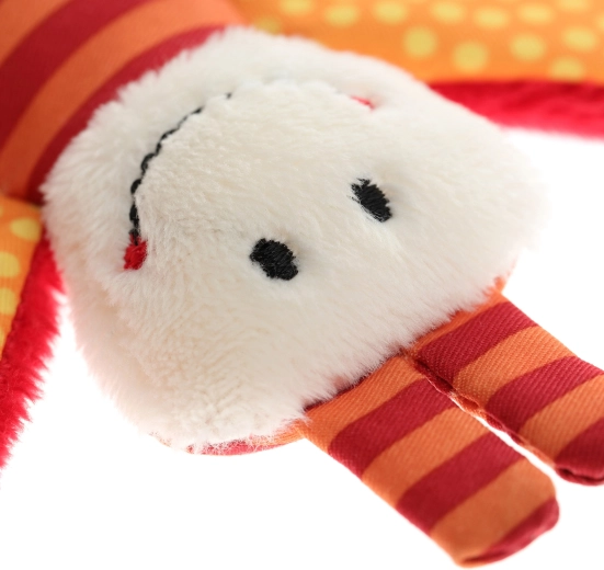 Detalles bordados seguros y diseño adorable