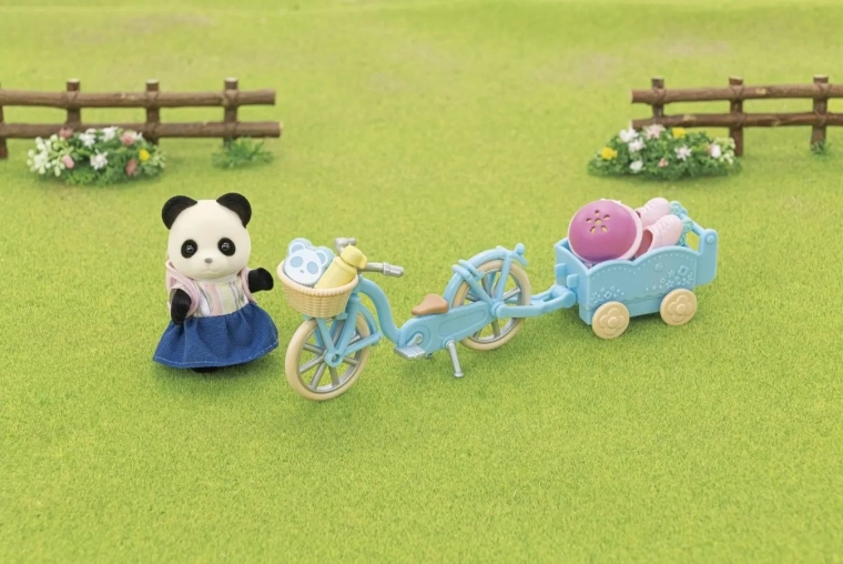 Adorable figura articulada