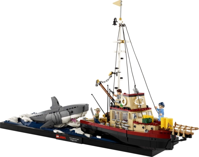 Icónica lancha Orca llena de detalles