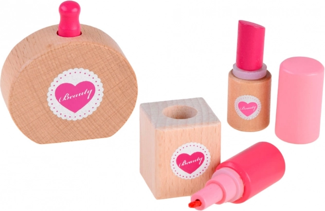 Accesorios de madera para un juego de imitación seguro