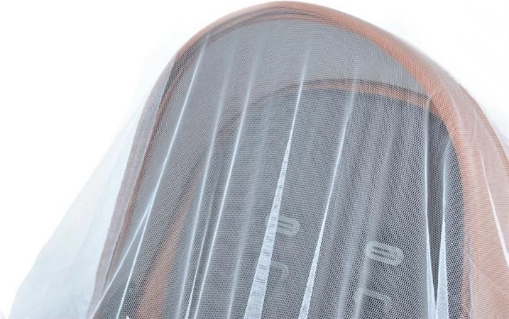 Malla fina contra los insectos, sin limitar la ventilación