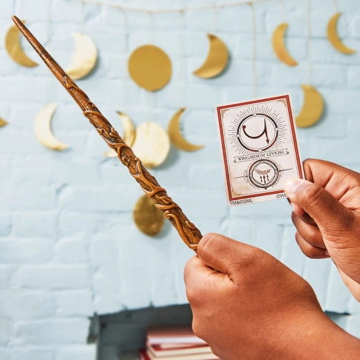 Aprende a hacer magia con la tarjeta Wingardium Leviosa