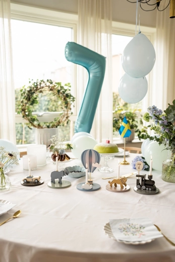 Combina perfectamente con globos numéricos 0–9