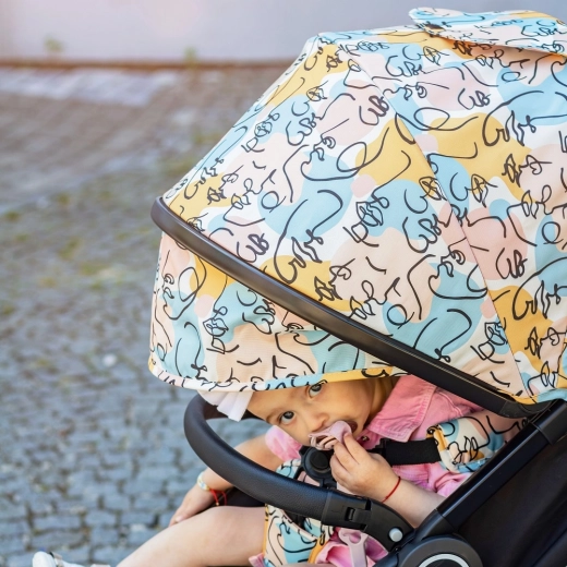 Capota extensible con visera para máxima cobertura