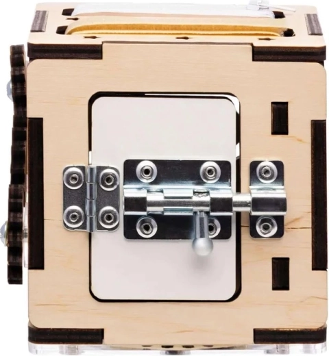 Puertitas con pestillo y bisagras