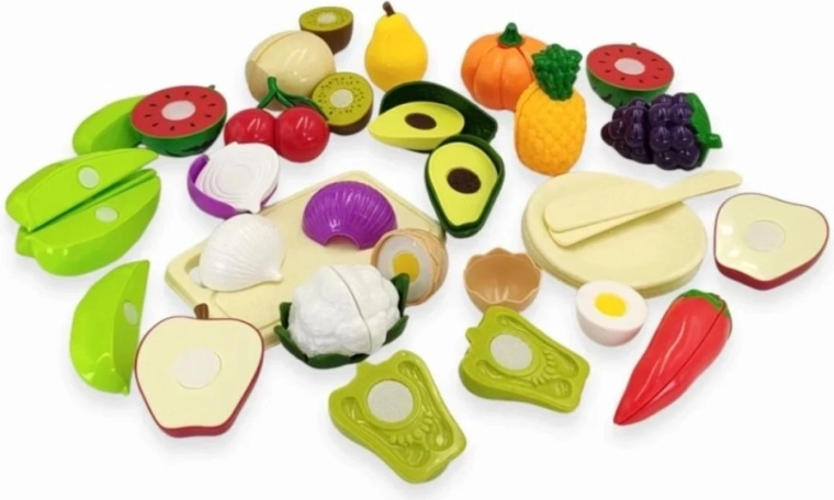 Frutas y verduras para cortar para un juego creativo